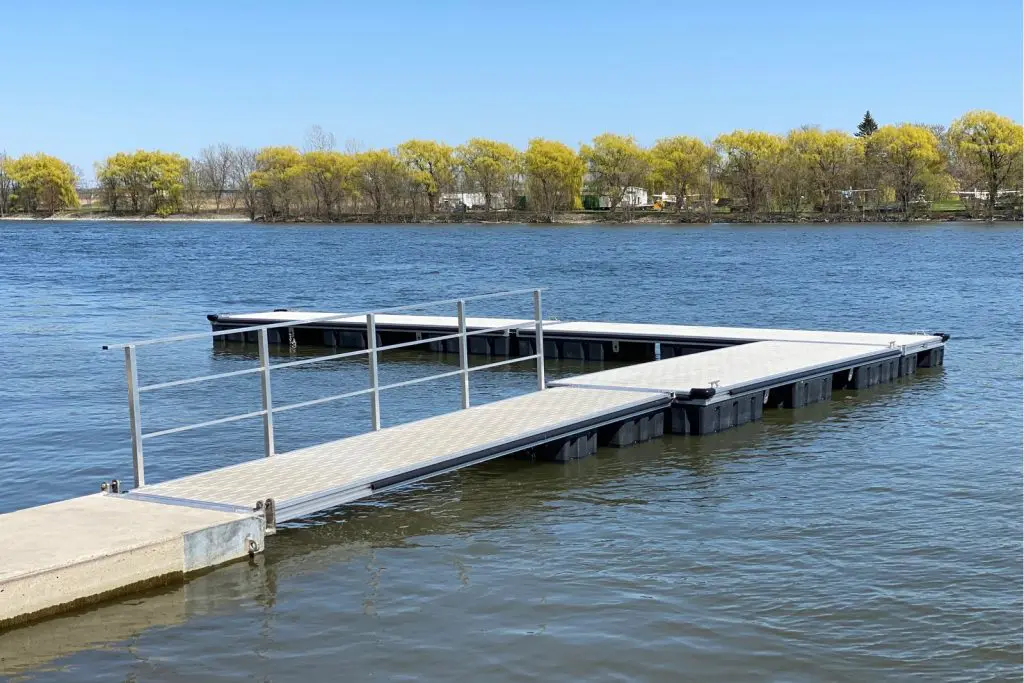 Quai du parc Prudent-Robert : installation retardée