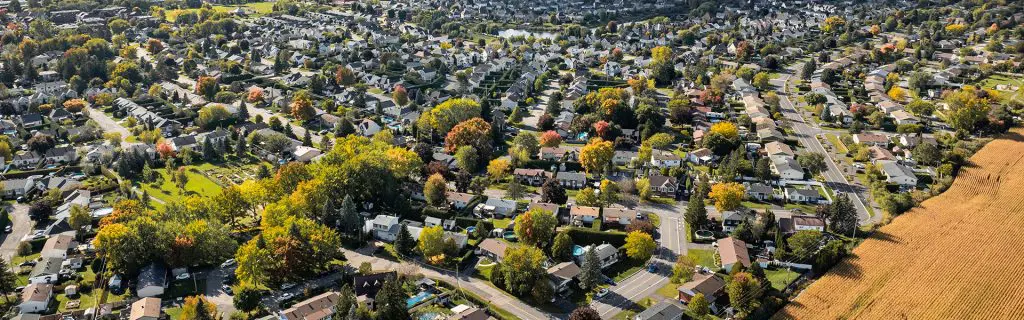 Projet de construction résidentielle <i src=